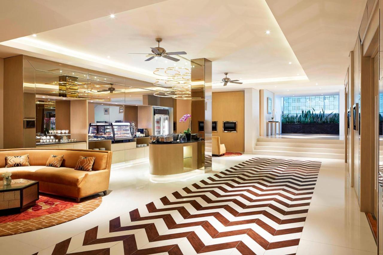 Sheraton Bandung Hotel & Towers Exterior foto